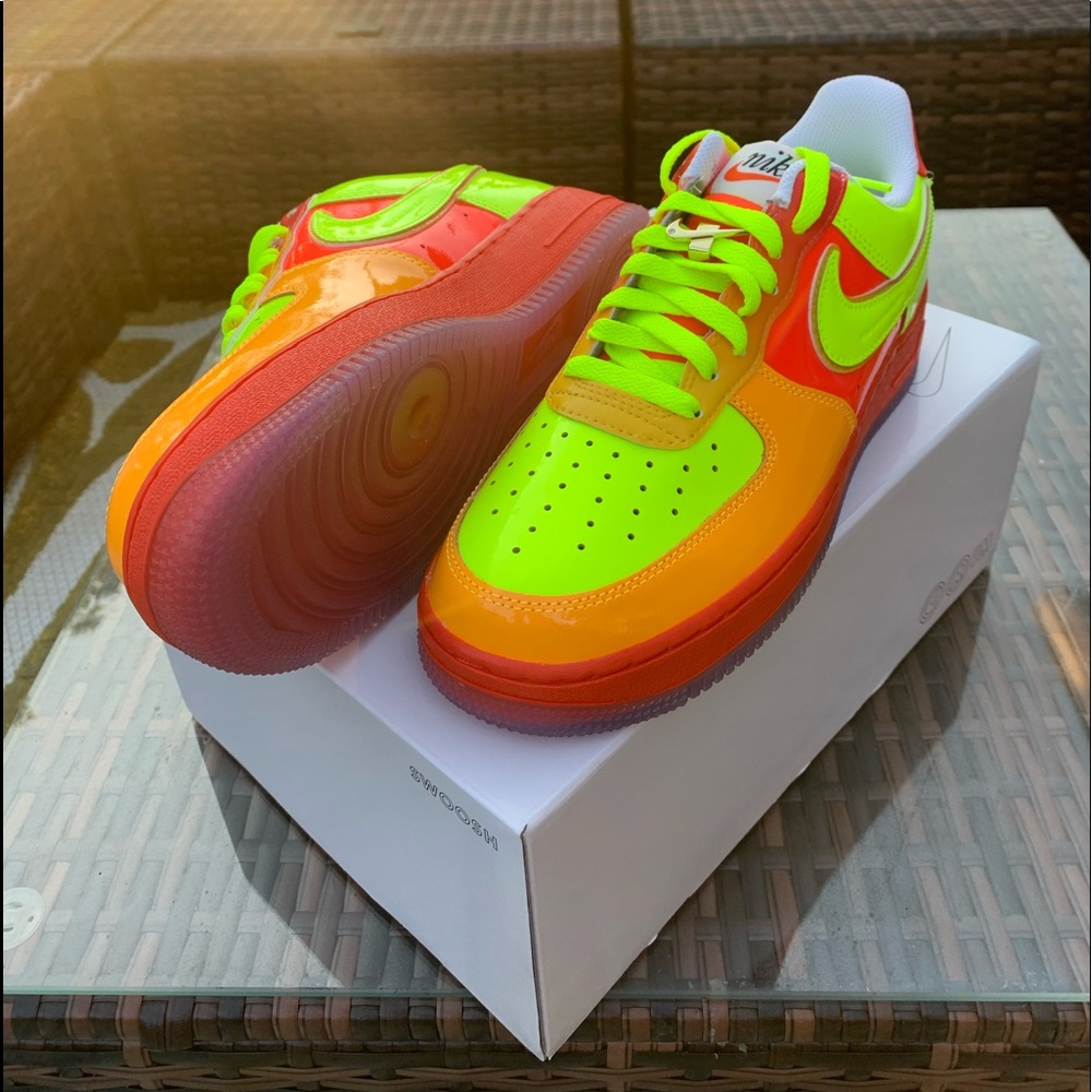 Custom NIKE BY YOU colorway
